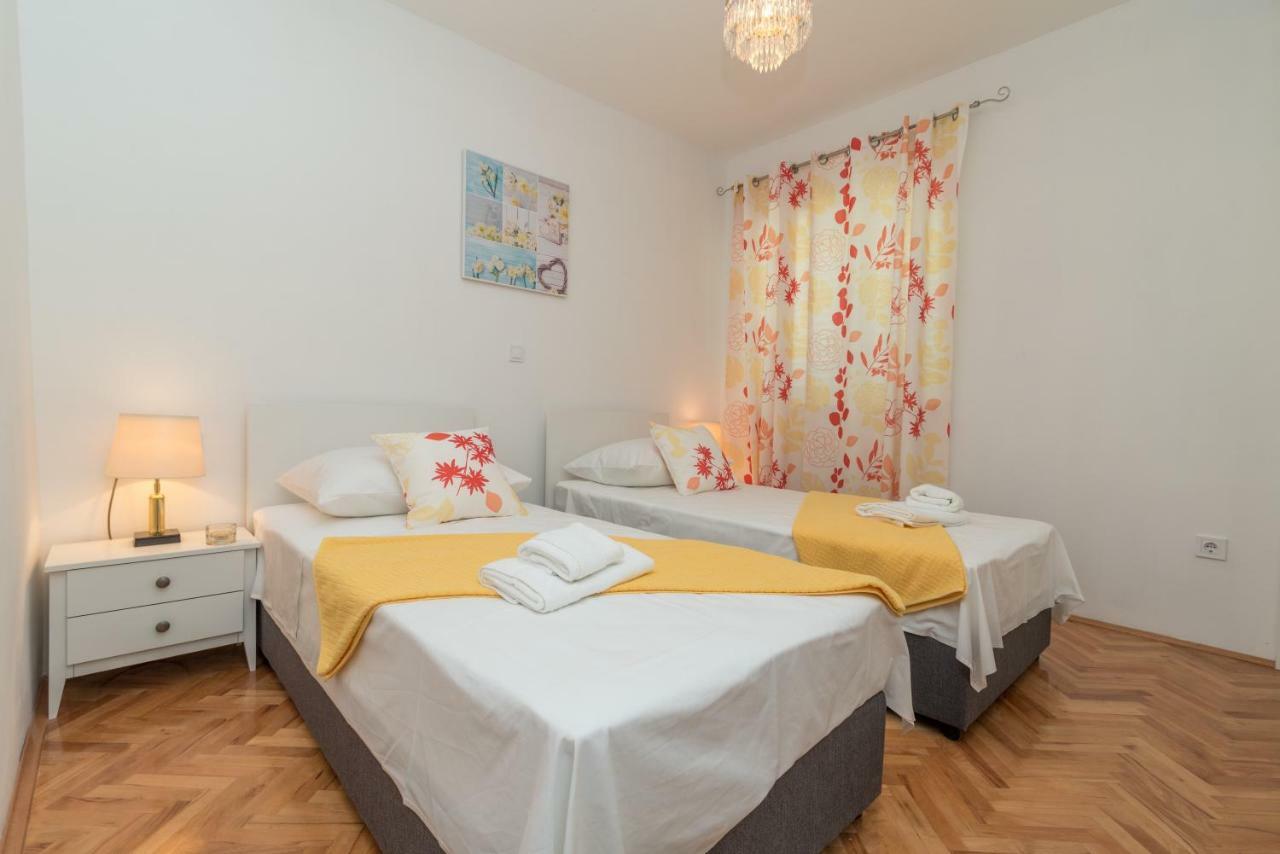 New 4* Apartment "Orto" In The Center Of Trogir Zewnętrze zdjęcie