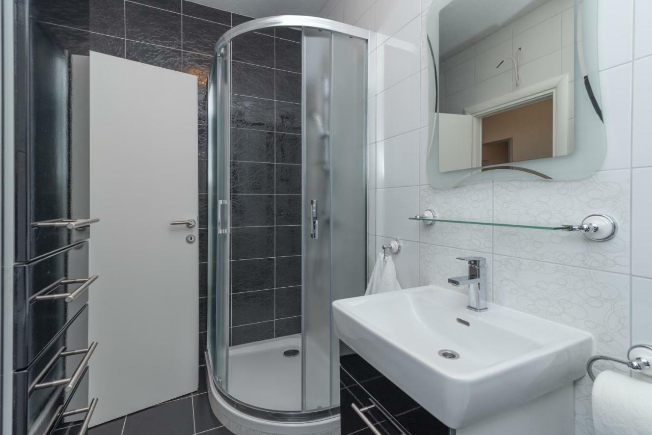 New 4* Apartment "Orto" In The Center Of Trogir Zewnętrze zdjęcie