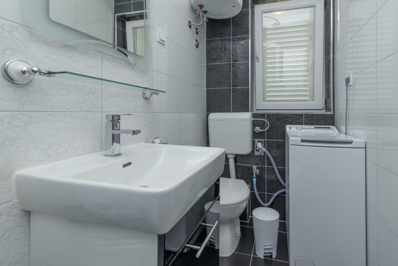 New 4* Apartment "Orto" In The Center Of Trogir Zewnętrze zdjęcie