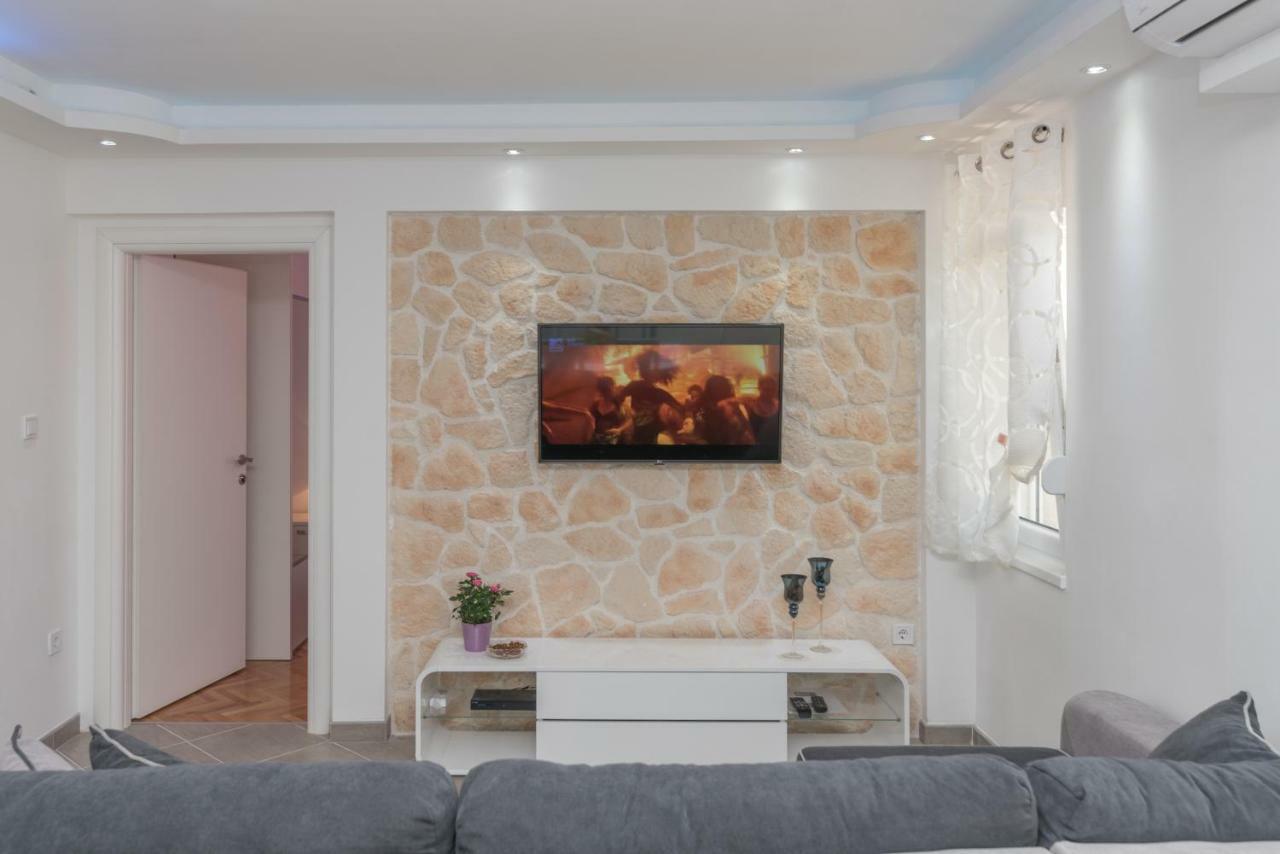 New 4* Apartment "Orto" In The Center Of Trogir Zewnętrze zdjęcie